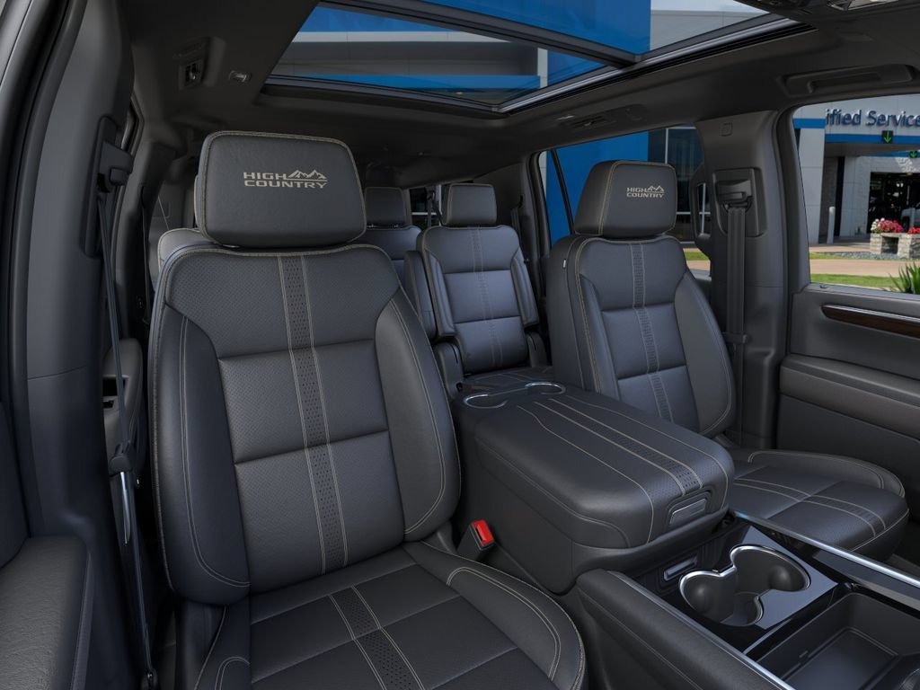 2026 Chevrolet Suburban High Country - Photo 16
