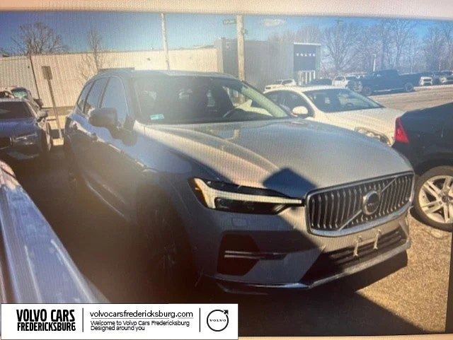 2023 Volvo XC60 B5 Ultimate Bright Theme AWD's photo
