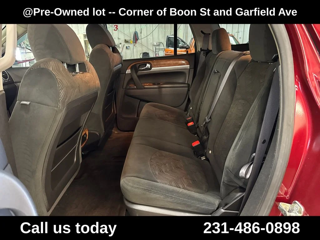 Used 2008 Red Buick CX image 27