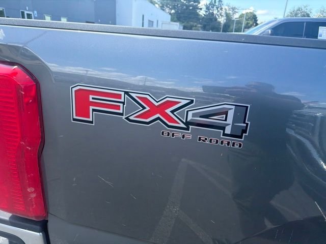 Used 2025 Gray Ford XLT image 8