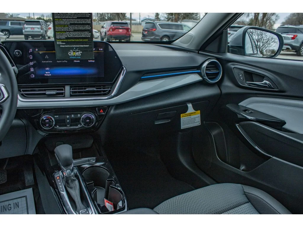 2026 Chevrolet Trax LT - Photo 33