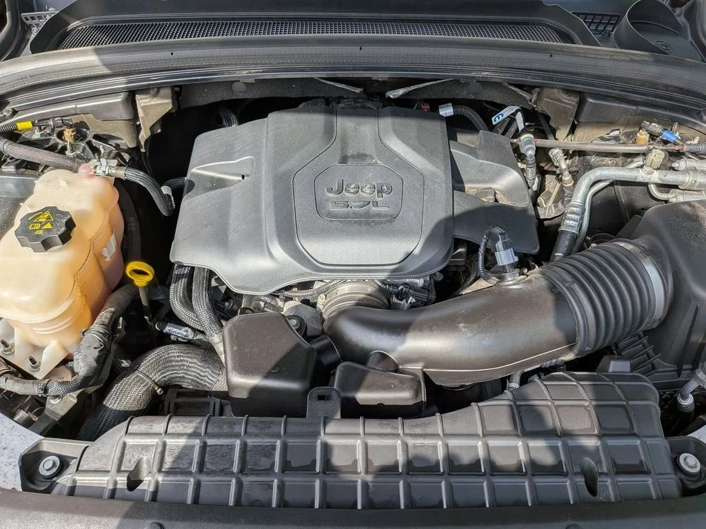 Used 2022 Black Jeep Summit image 38