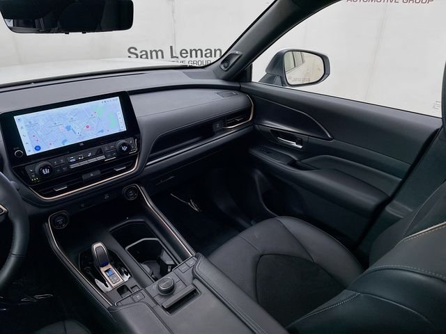Used 2024 Beige Toyota MAX Platinum image 24