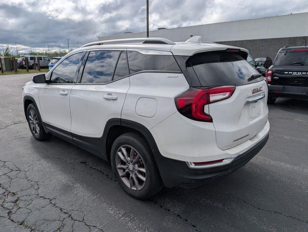 Used 2023 Summit White GMC SLT image 6