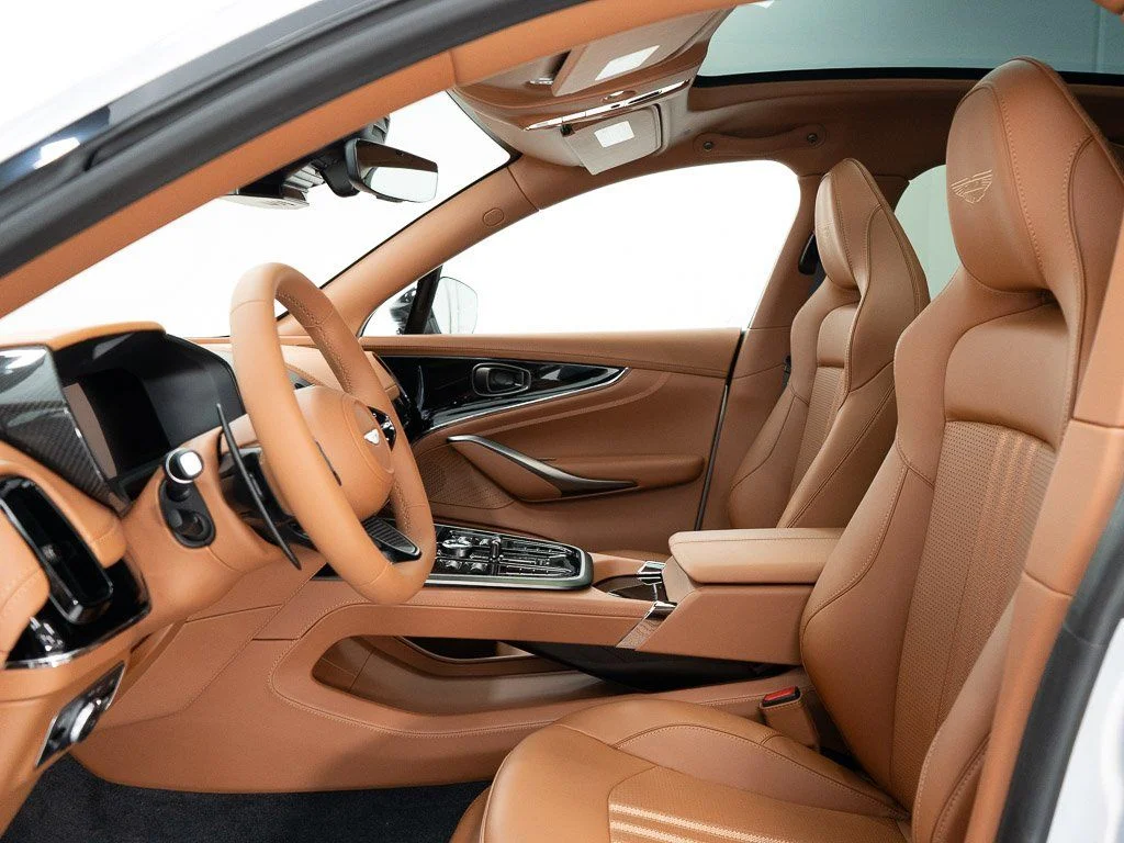 New 2026 Lightning Silver Aston Martin 707 image 15
