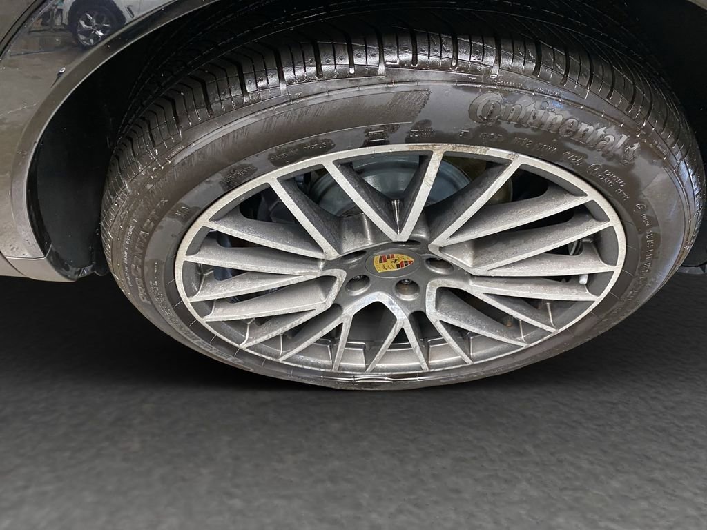 2022 Porsche Cayenne Coup Platinum Edition - Photo 34