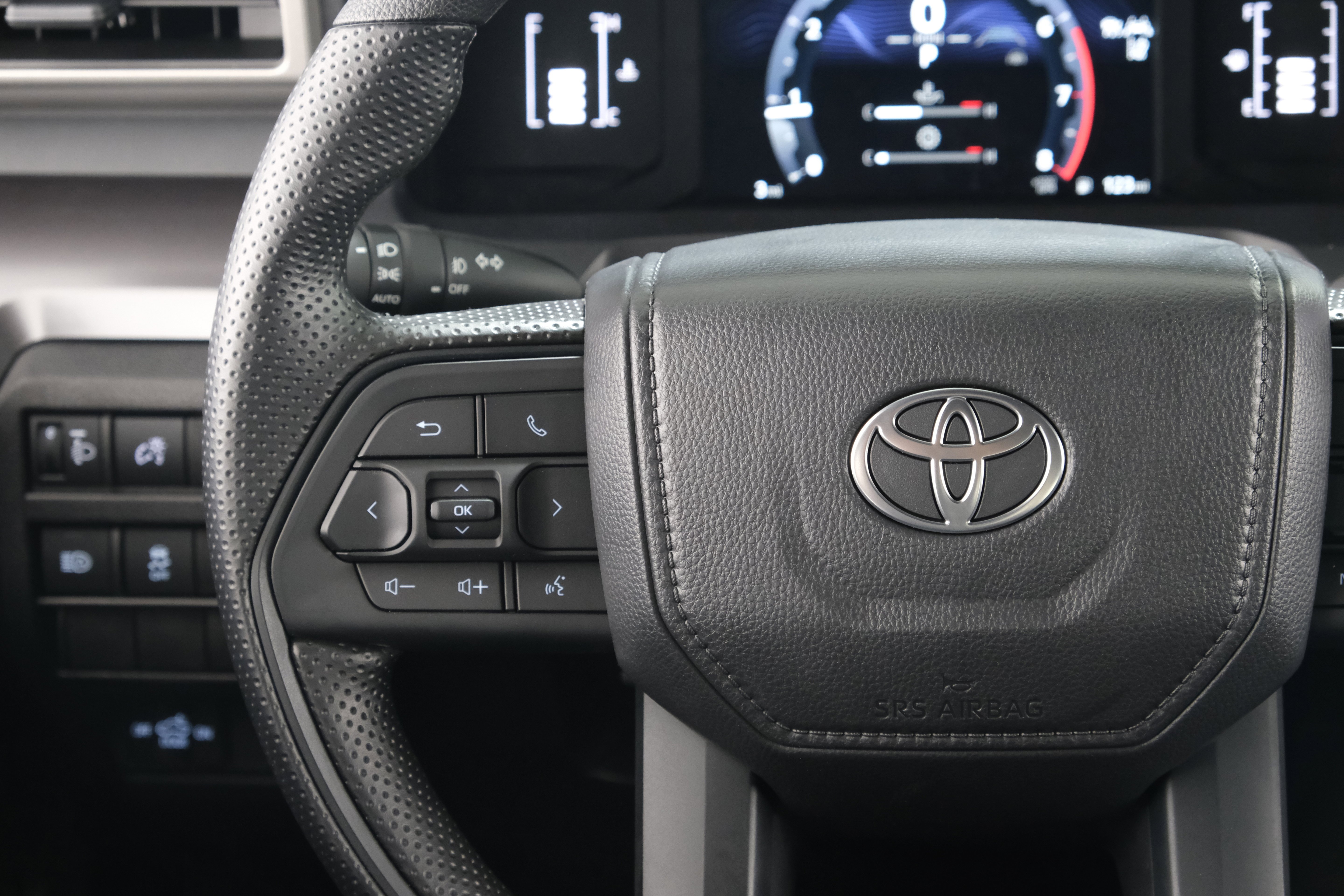 New 2026 Black Toyota  SR5 image 13