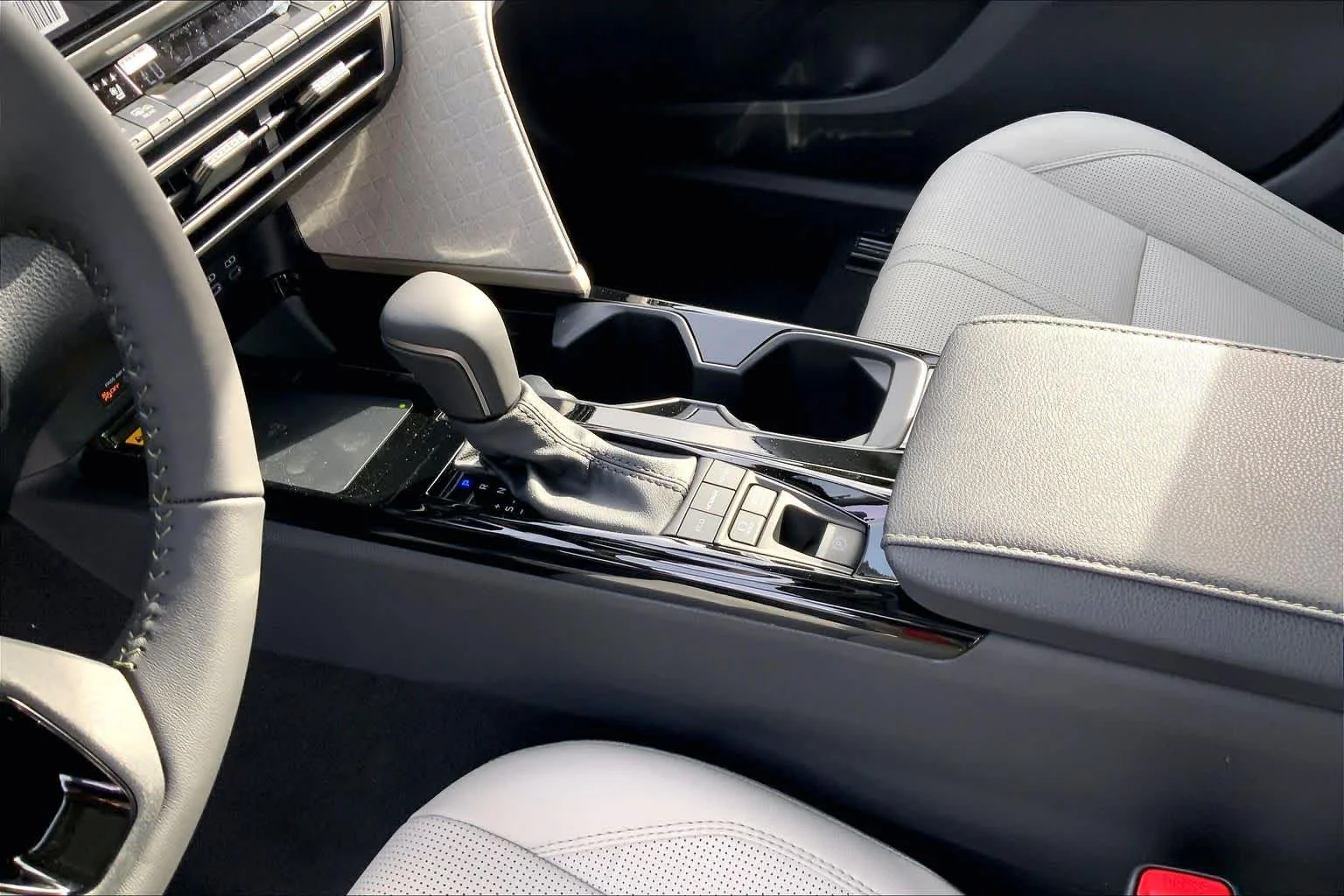 New 2026 Reservoir Blue Toyota XLE image 7