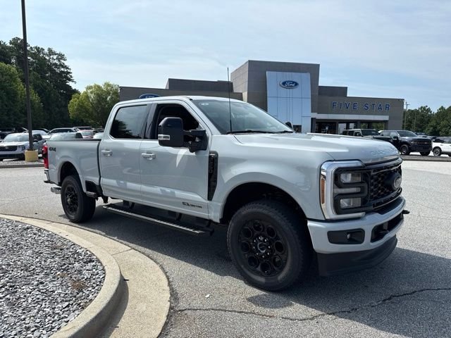 New 2026 Avalanche Ford Lariat image 2