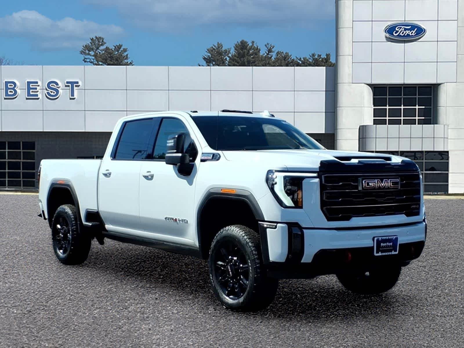 Used 2024 Summit White GMC AT4 image 10