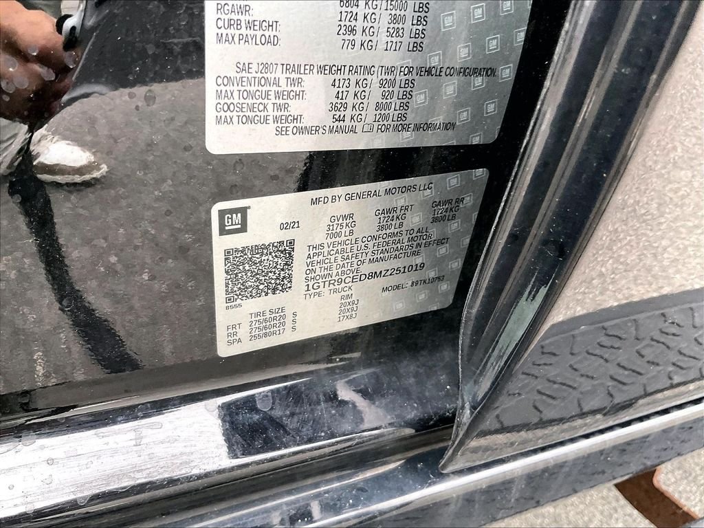Used 2021 Onyx Black GMC Elevation image 33