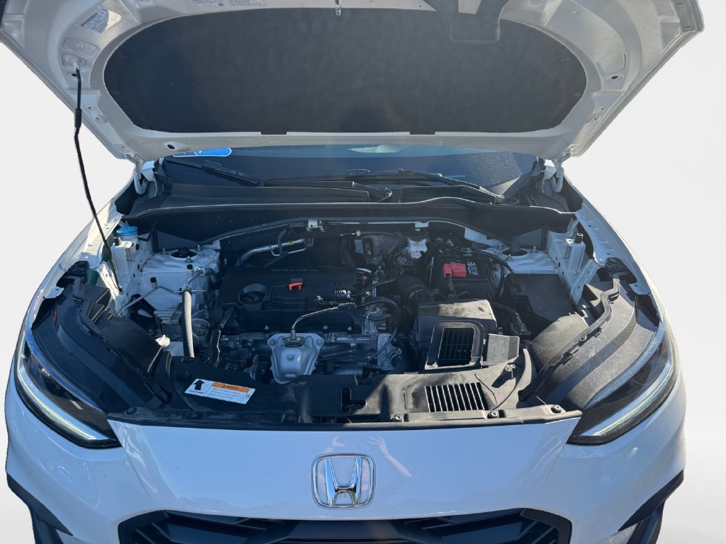 Used 2024 Platinum White Pearl Honda Sport image 24