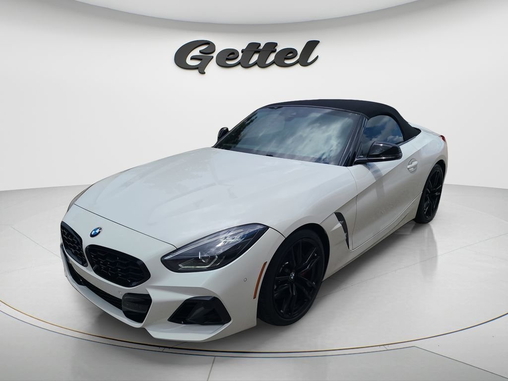 2023 BMW Z4 M40i's photo