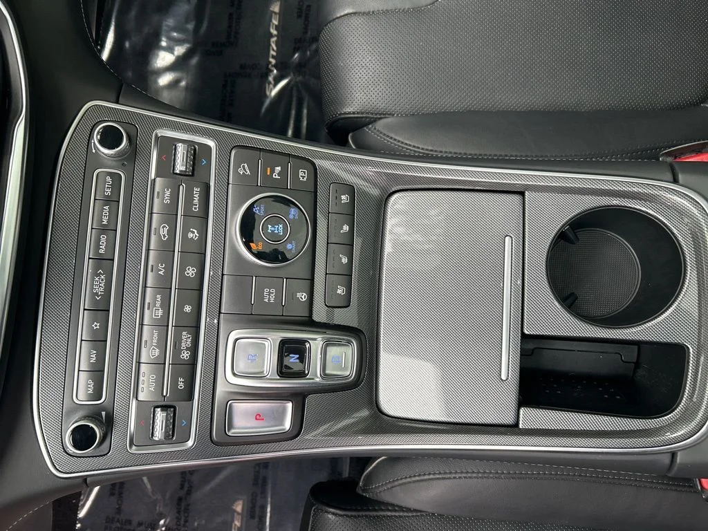Used 2023 Red Hyundai Limited image 18