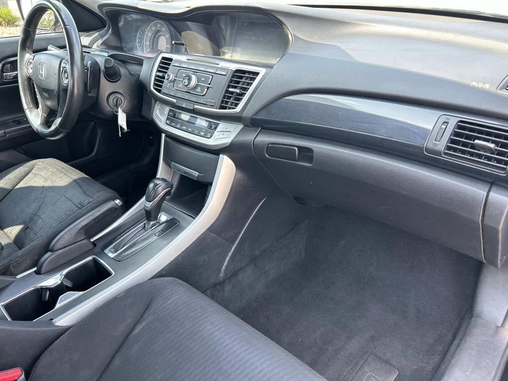 Used 2014 Crystal Black Honda Sport image 15