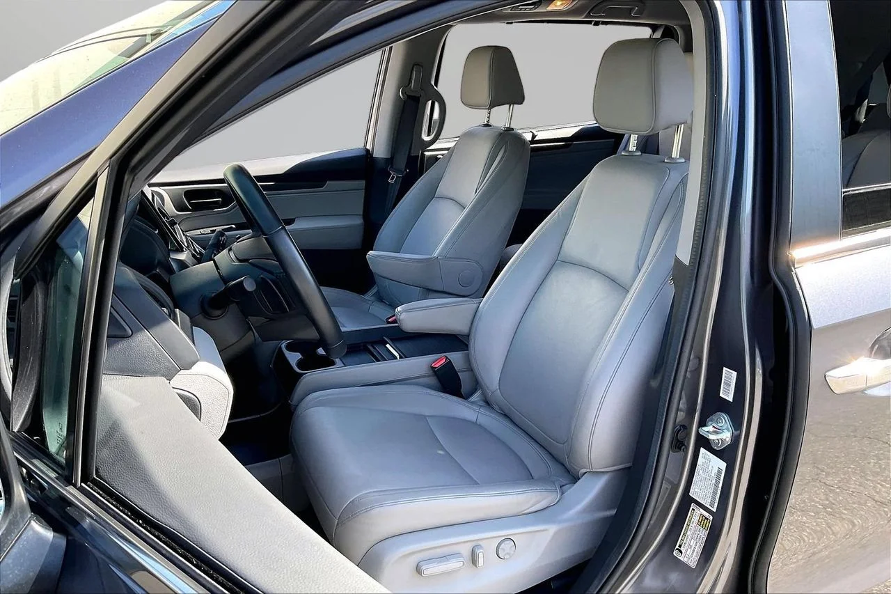 Certified Used 2024  Honda EX-L image 21