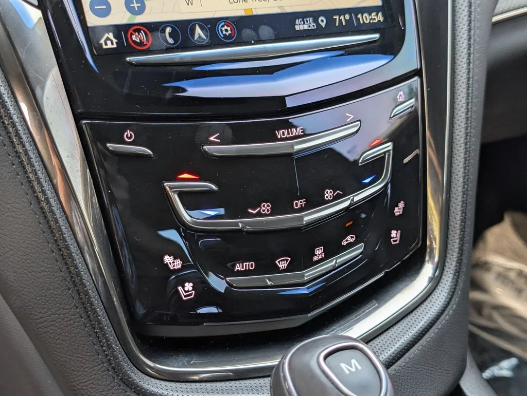 Used 2018 BLACK RAVEN Cadillac 4dr Sdn image 27