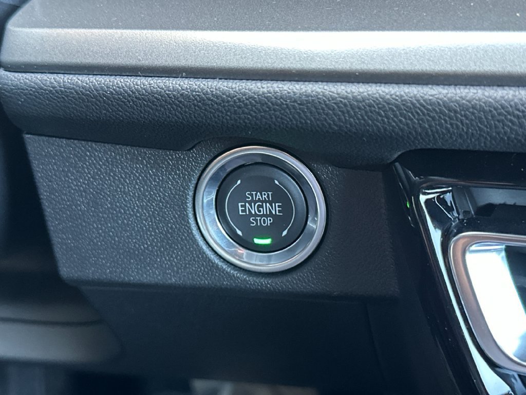2027 Chevrolet Traverse LT - Photo 23