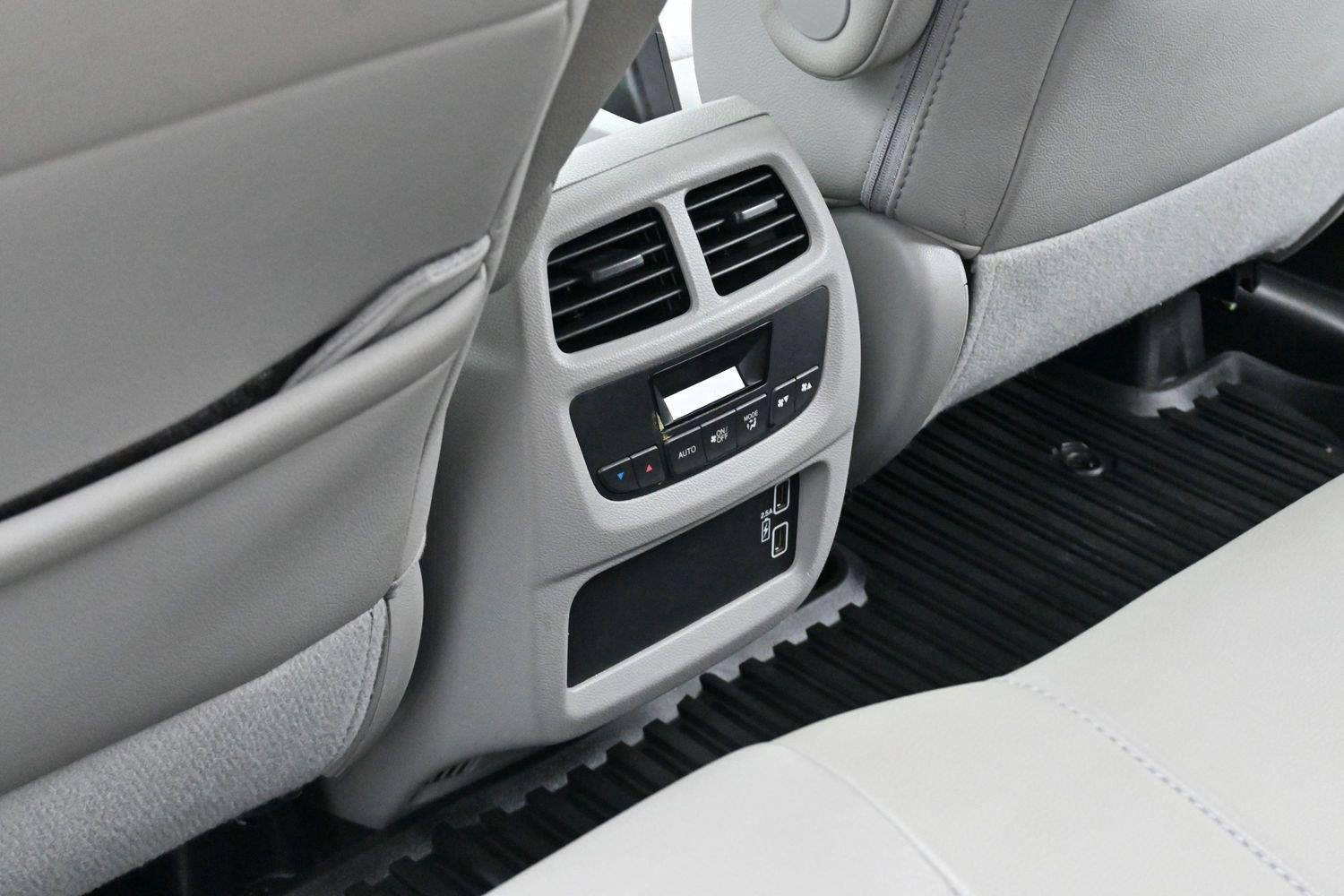 Used 2019 Modern Steel Metallic Honda EX-L image 32