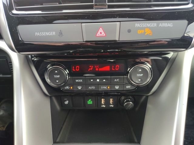 New 2026 Blue Mitsubishi SEL image 21