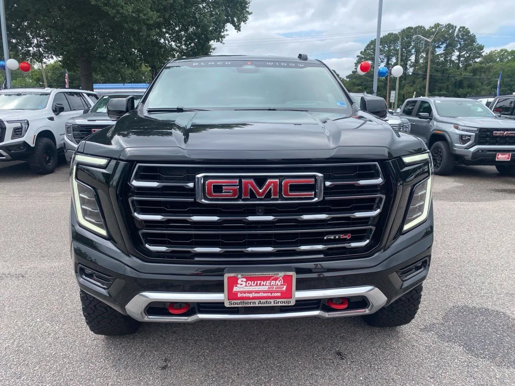 2026 GMC Yukon AT4 - Photo 40