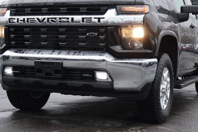 Used 2022 Black Chevrolet LT image 28