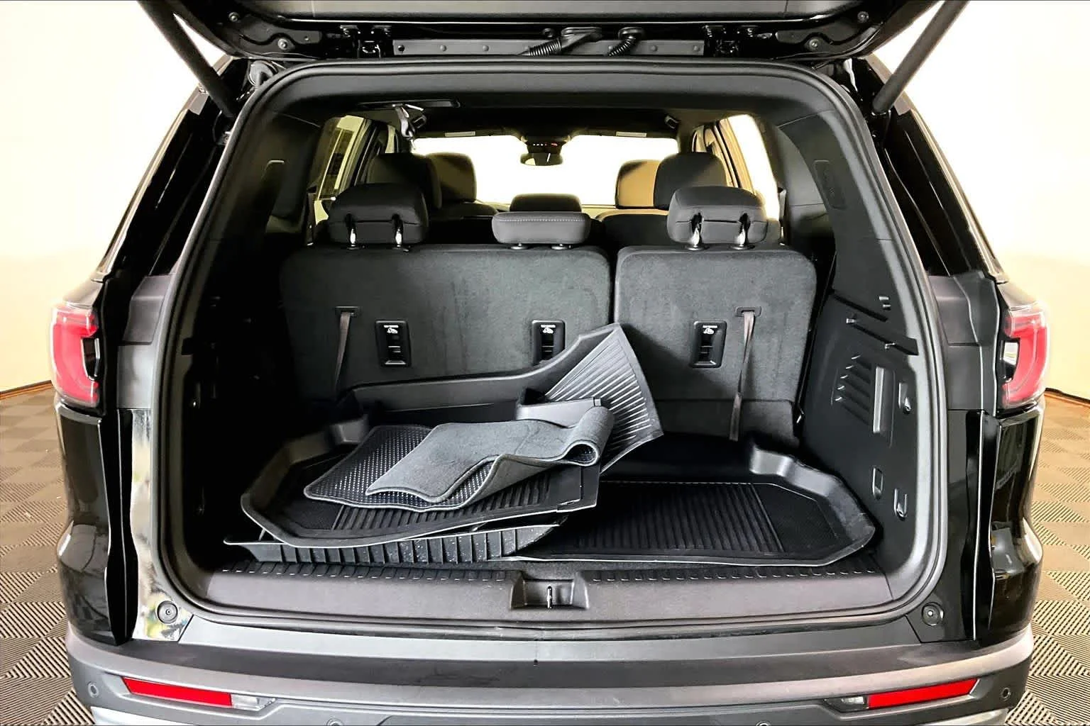 2025 GMC Acadia Elevation - Photo 68