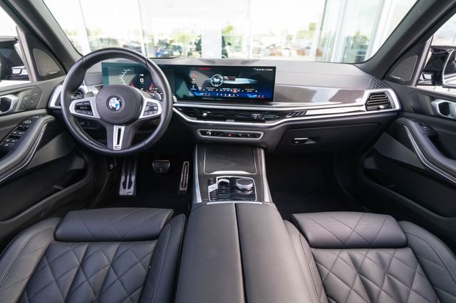 2024 BMW X5 M60i - Photo 13