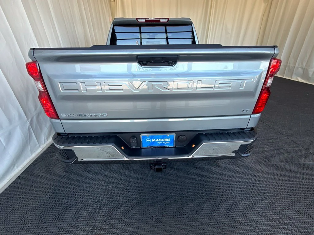 New 2026 Gray Chevrolet LT image 5