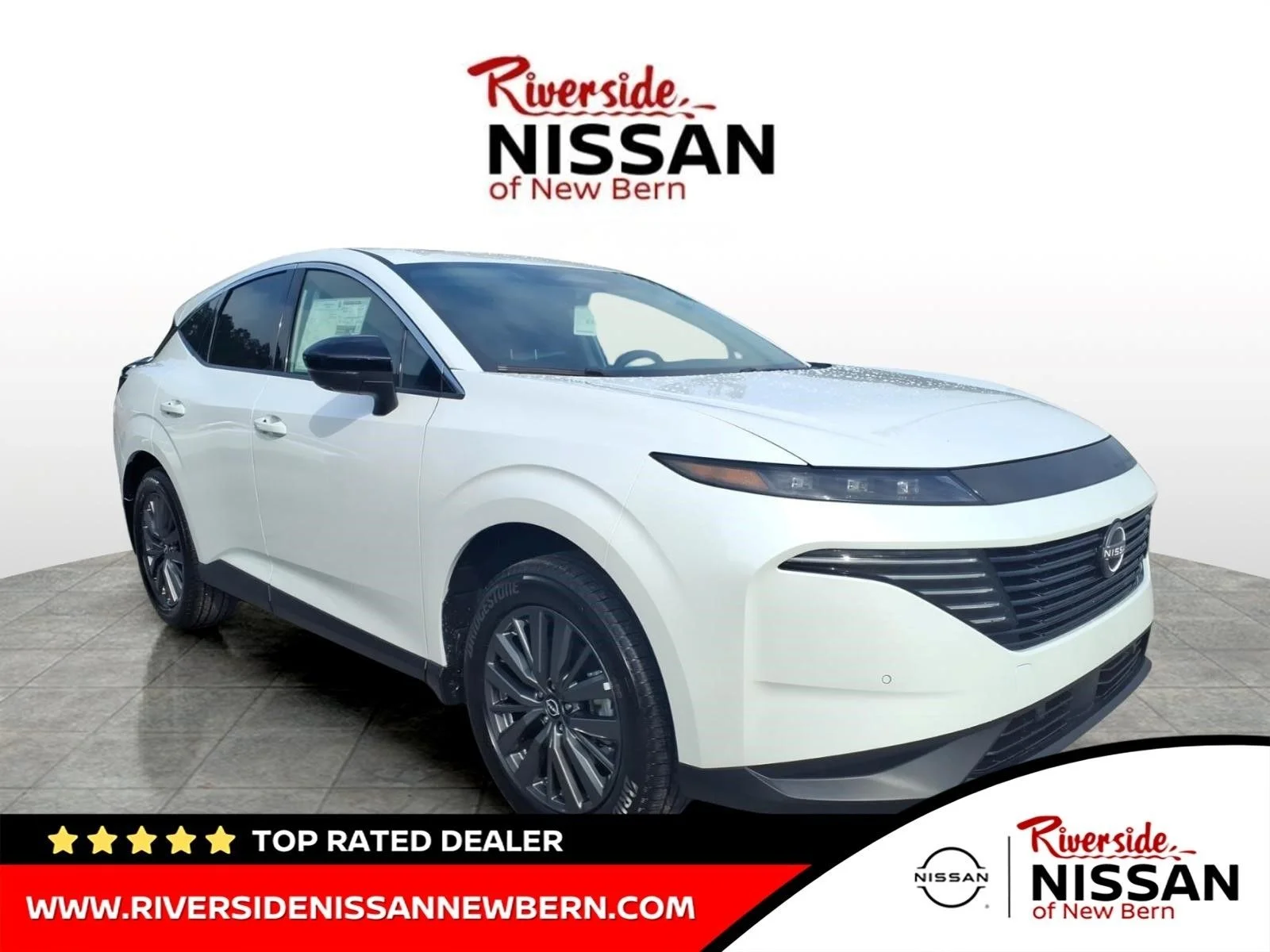 New 2026 Everest White Pearl TriCoat Nissan SL image 1