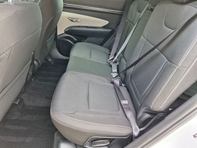 Used 2022 Gray Hyundai SE image 19