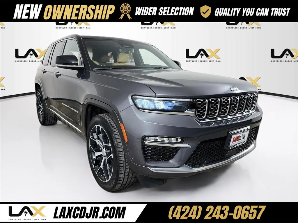 Used 2024 Gray Jeep Summit Reserve 4xe image 1