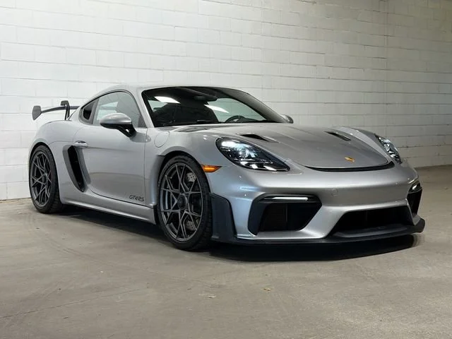 2025 Porsche 718 GT4 RS - Photo 6