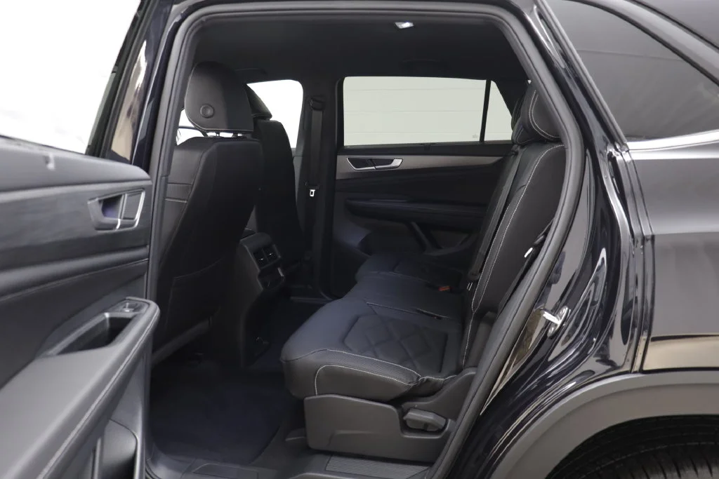 New 2026 Black Pearl Volkswagen SE w/Technology image 13