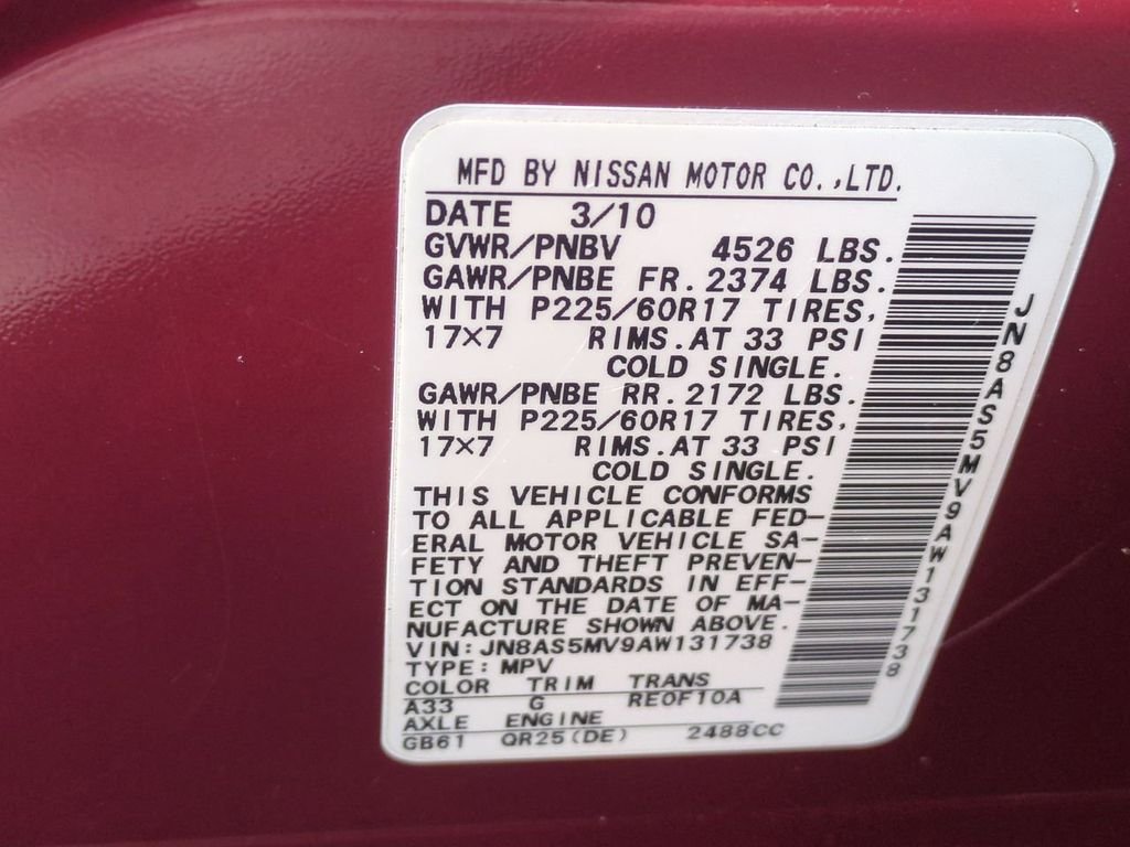 Used 2010 Red Nissan SL image 28