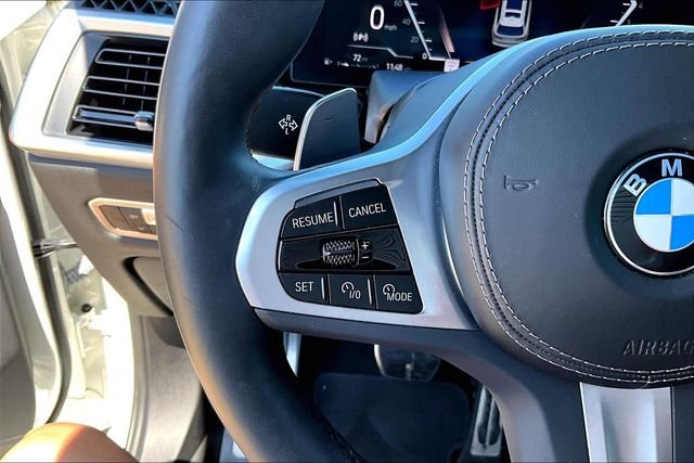 Used 2023 White BMW xDrive40i image 20