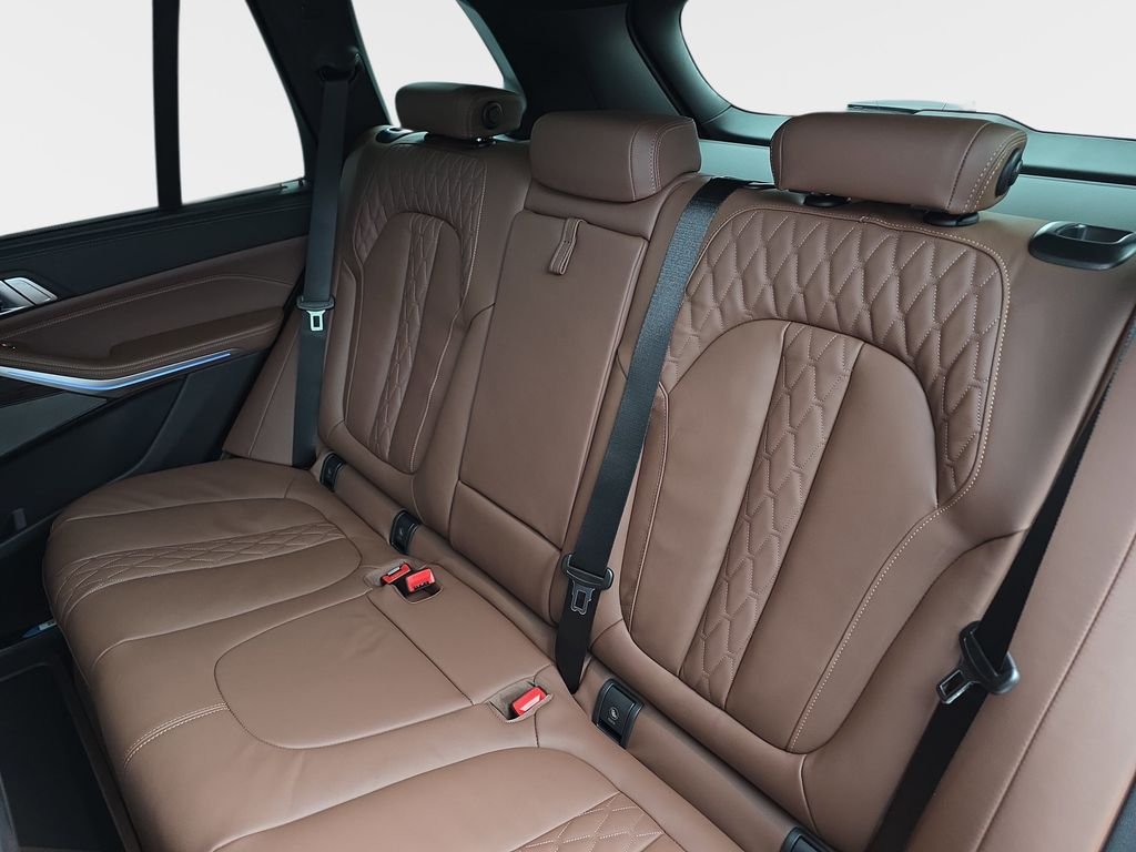 2026 BMW X5 50e - Photo 14