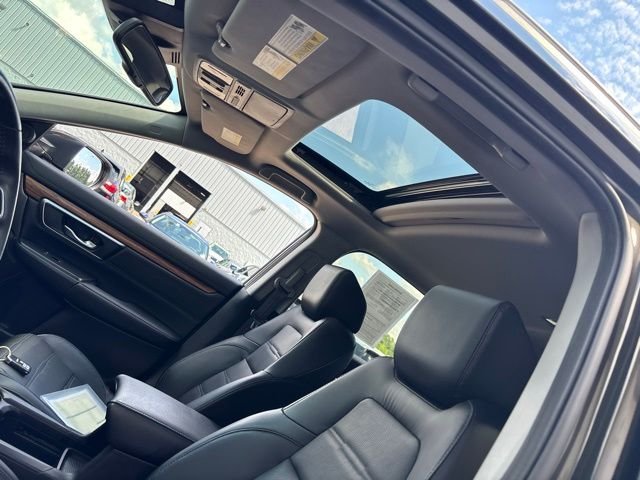 Used 2019 Green Honda Touring image 16
