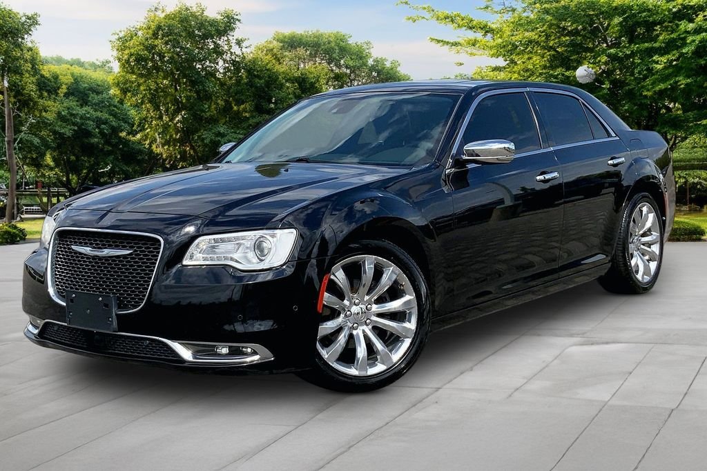 2017 Chrysler 300 C