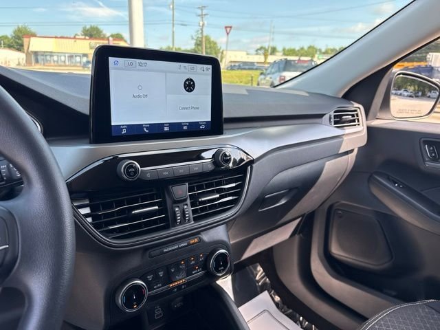 Used 2025 White Ford Active image 16