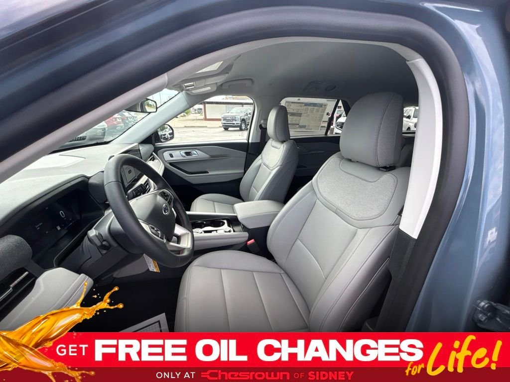 New 2026 Vapor Blue Metallic Ford Active image 24