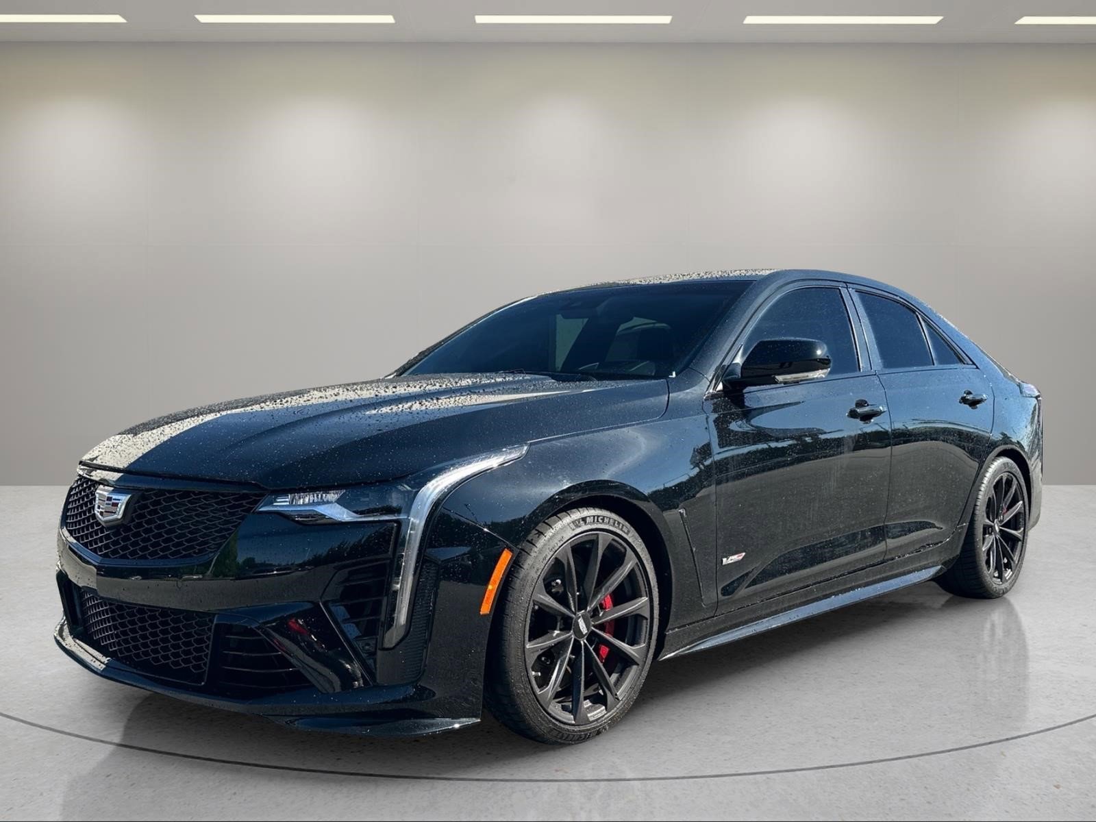 2022 Cadillac CT4 V-Series Blackwing's photo