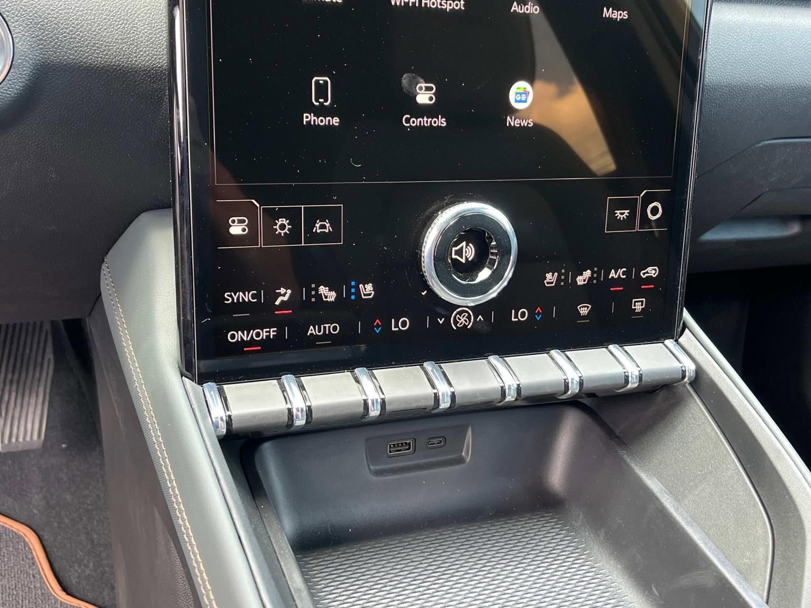 2026 GMC Terrain AT4 - Photo 28