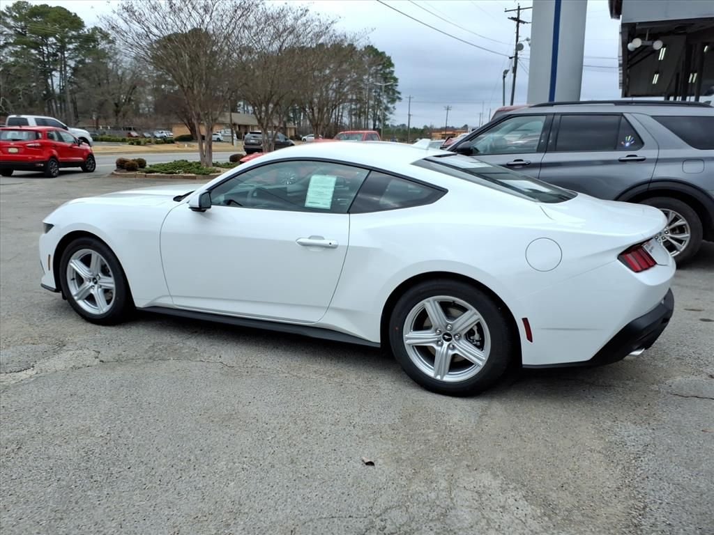 New 2026 Oxford White Ford EcoBoost® Fastback image 3