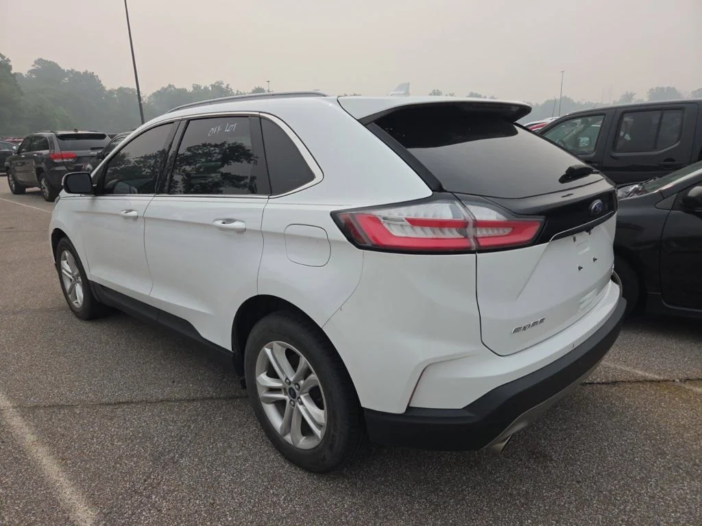 Certified Used 2020 White Ford SEL image 4