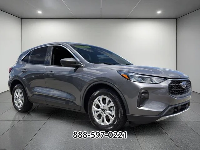 Used 2023 Gray Metallic FORD ACTIVE image 7