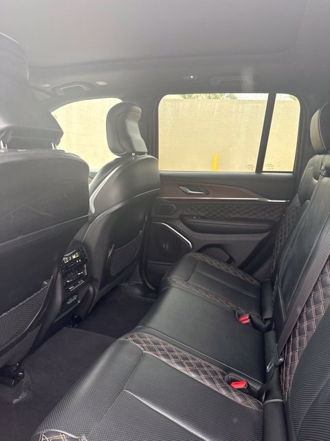 Used 2025 Black Jeep Summit image 7