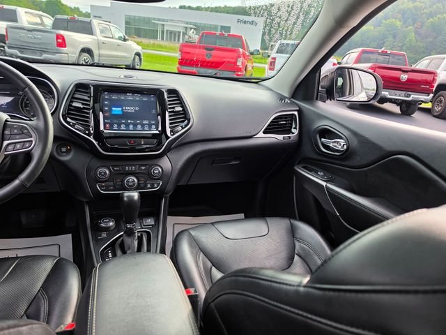 Used 2022 White Jeep Limited image 12