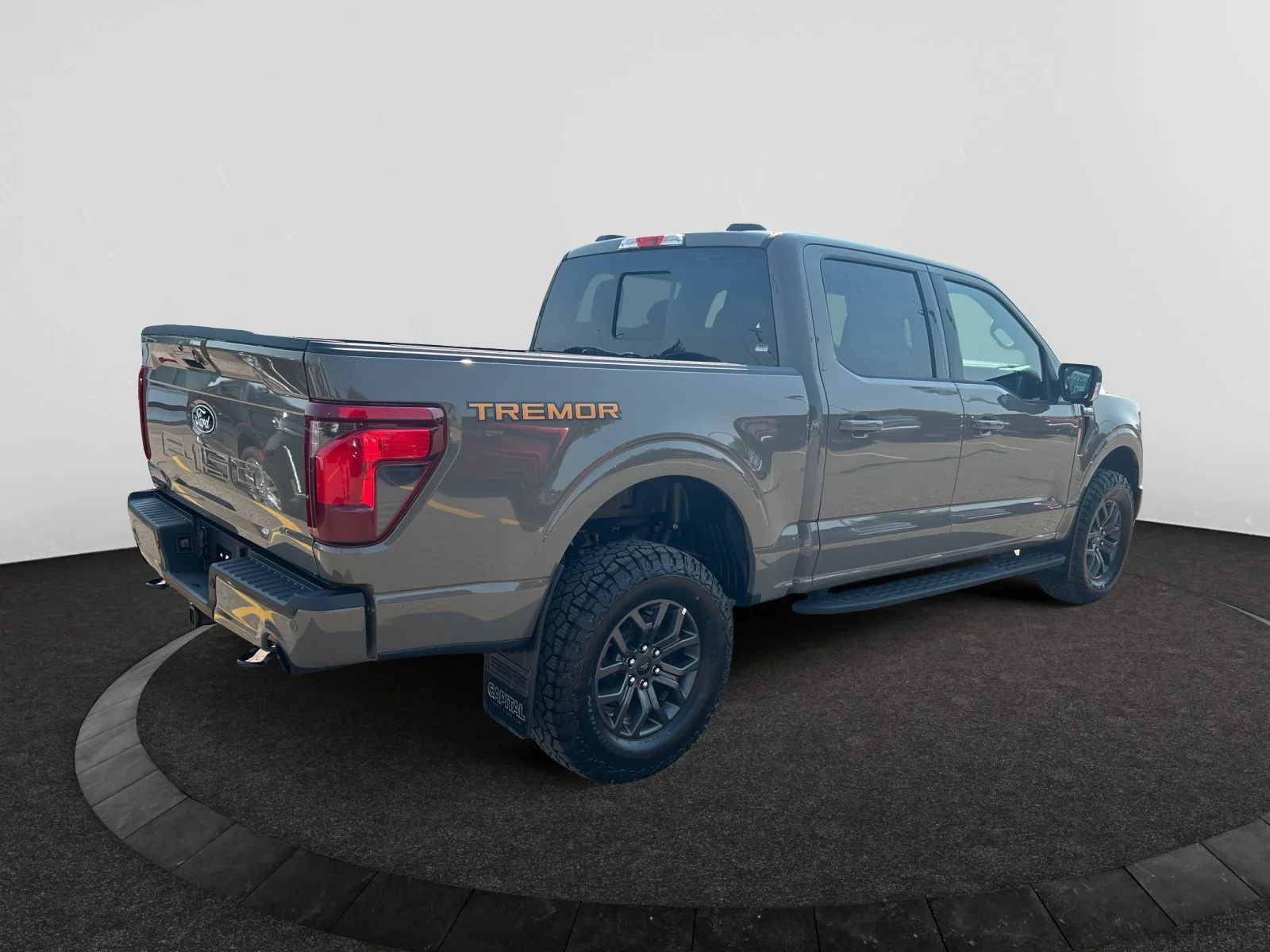 New 2026 Marsh Grey Ford Tremor image 5