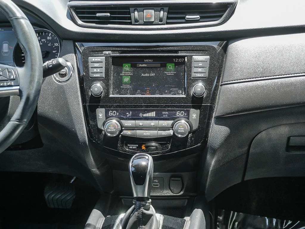 Used 2018 Red Nissan SV image 15